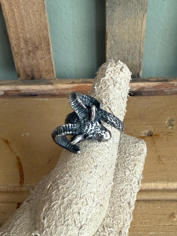 Vintage Solid Sterling Silver Ram Ring with Blue … - image 3