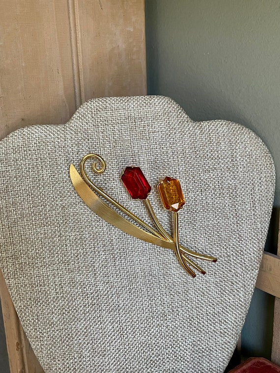 Mid-Century Red and Citrine Glass Fashion Brooch -