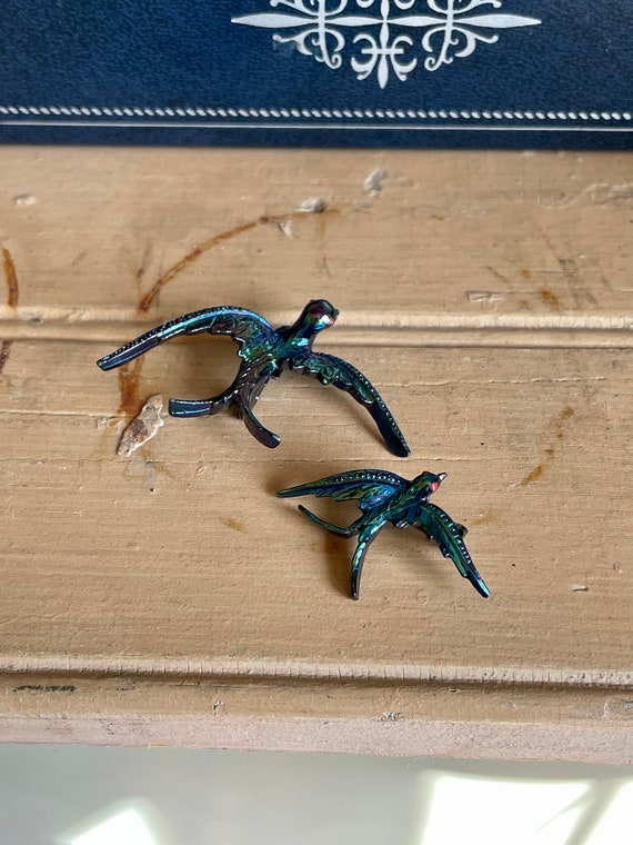 Mid Century Carnival Glass Finish Bird Duo Brooch… - image 5