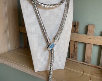 Bold Vintage Whiting and Davis Mesh Silver Metal Snake Necklace Belt