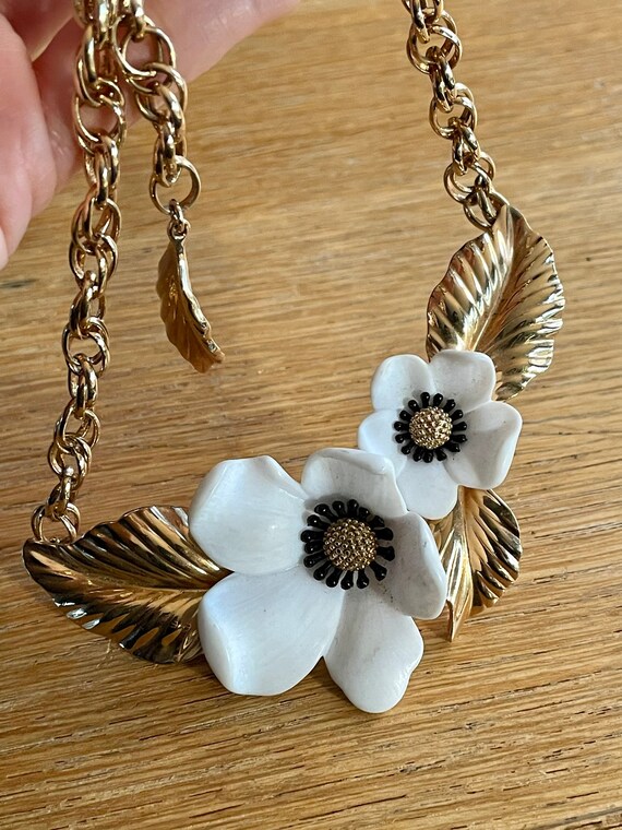 Dogwood flower necklace best sale