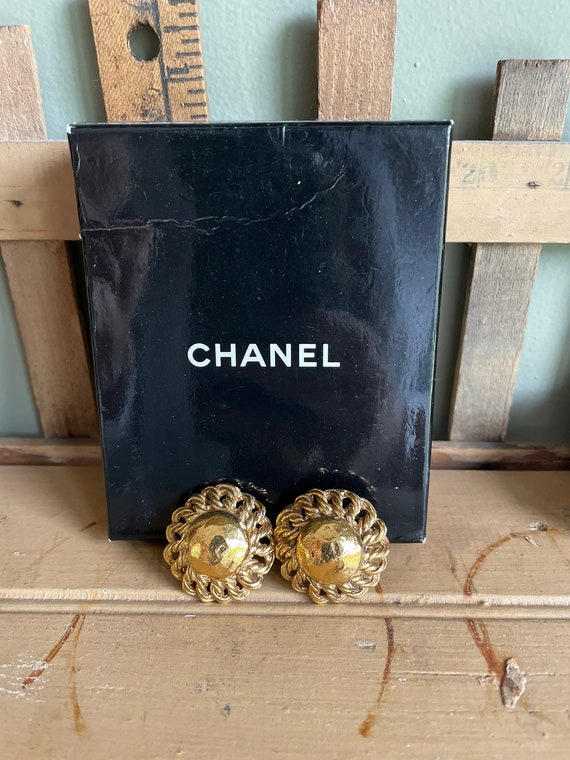 SALE 1990-1991 Authentic Chanel Made in France Bu… - image 1