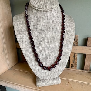 Vintage Faceted Cherry Bakelite Bead Necklace