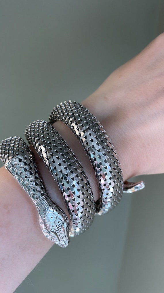 Excellent Whiting and Davis Silver Mesh Wrap Snake