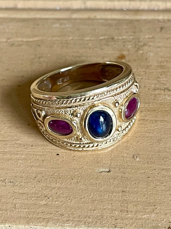 SALE 4K Yellow Gold Natural Sapphire and Ruby Stat