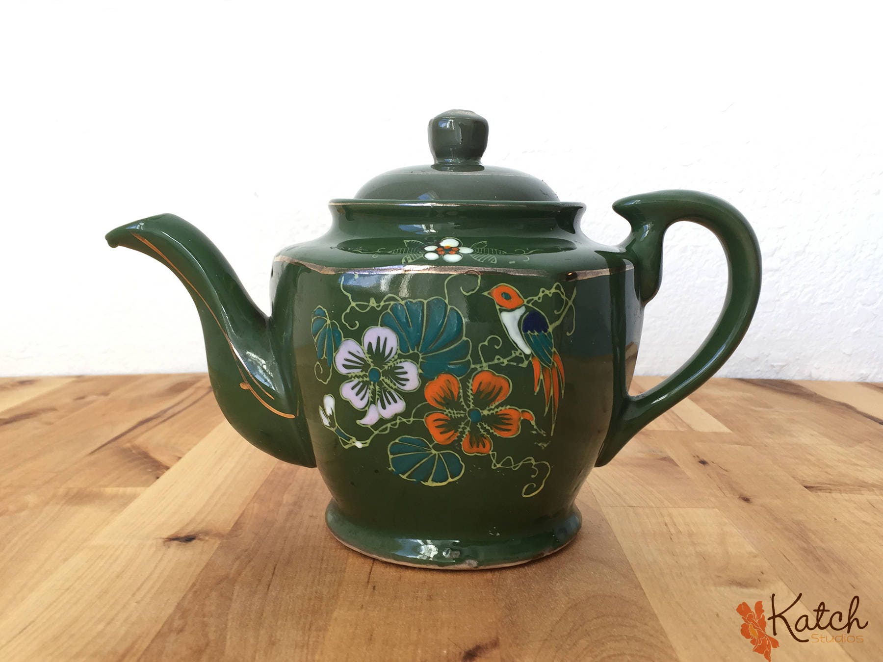 Vintage Small Tea Pot. Made in Japan. Has Beautiful Flowers and Designs. A  One Cup Serving Tea Pot. Cute. 