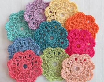 10 Crochet Mini Doily Flowers, Spool Pin Doilies, Variety of Colors