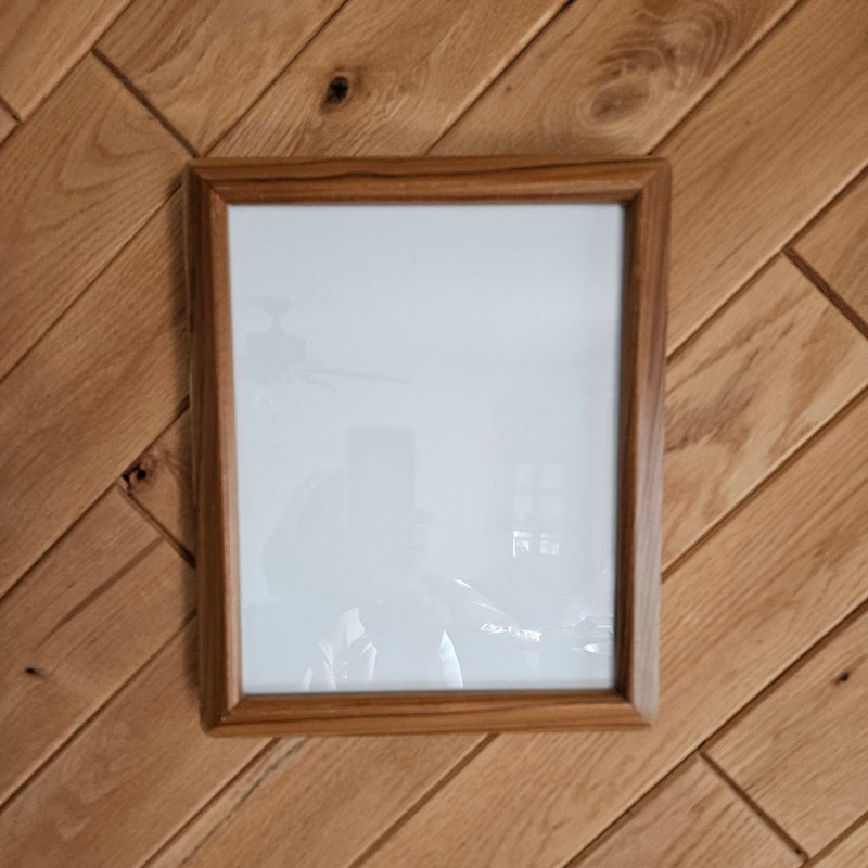 80-SHAPED PHOTO FRAME main image 1