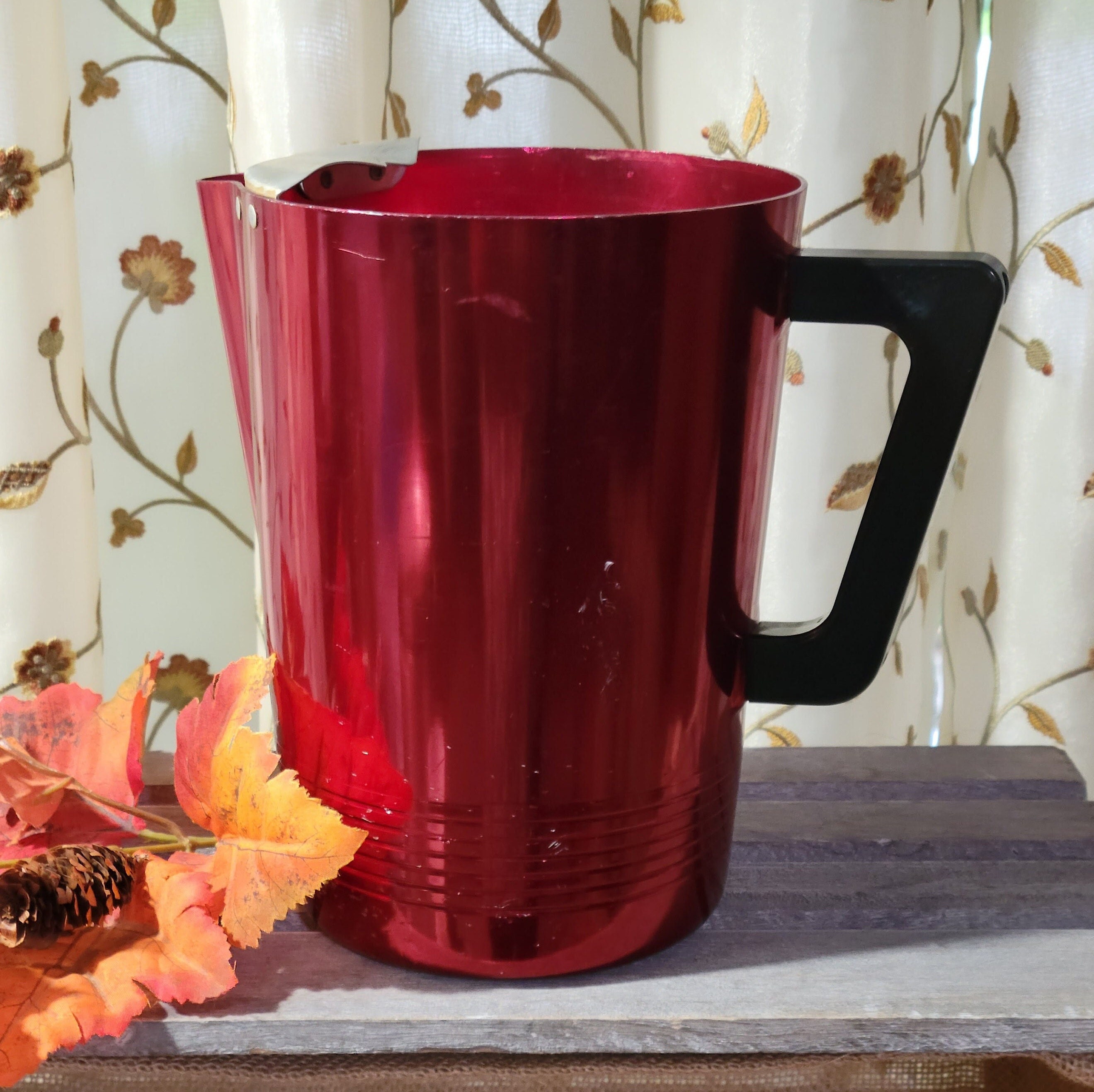 Beacon 1/2 Gallon Pitcher ~ Vintage Copper Colored Aluminum ~ Ice Guard