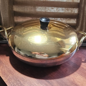 Vintage Wear-Ever Hallite Aluminum Fry Pan: 9&quot; Retro Casserole Cookware with Lid #1