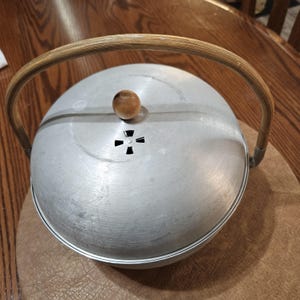 Mirro Aluminum 3 Piece Bun Warmer 1970s