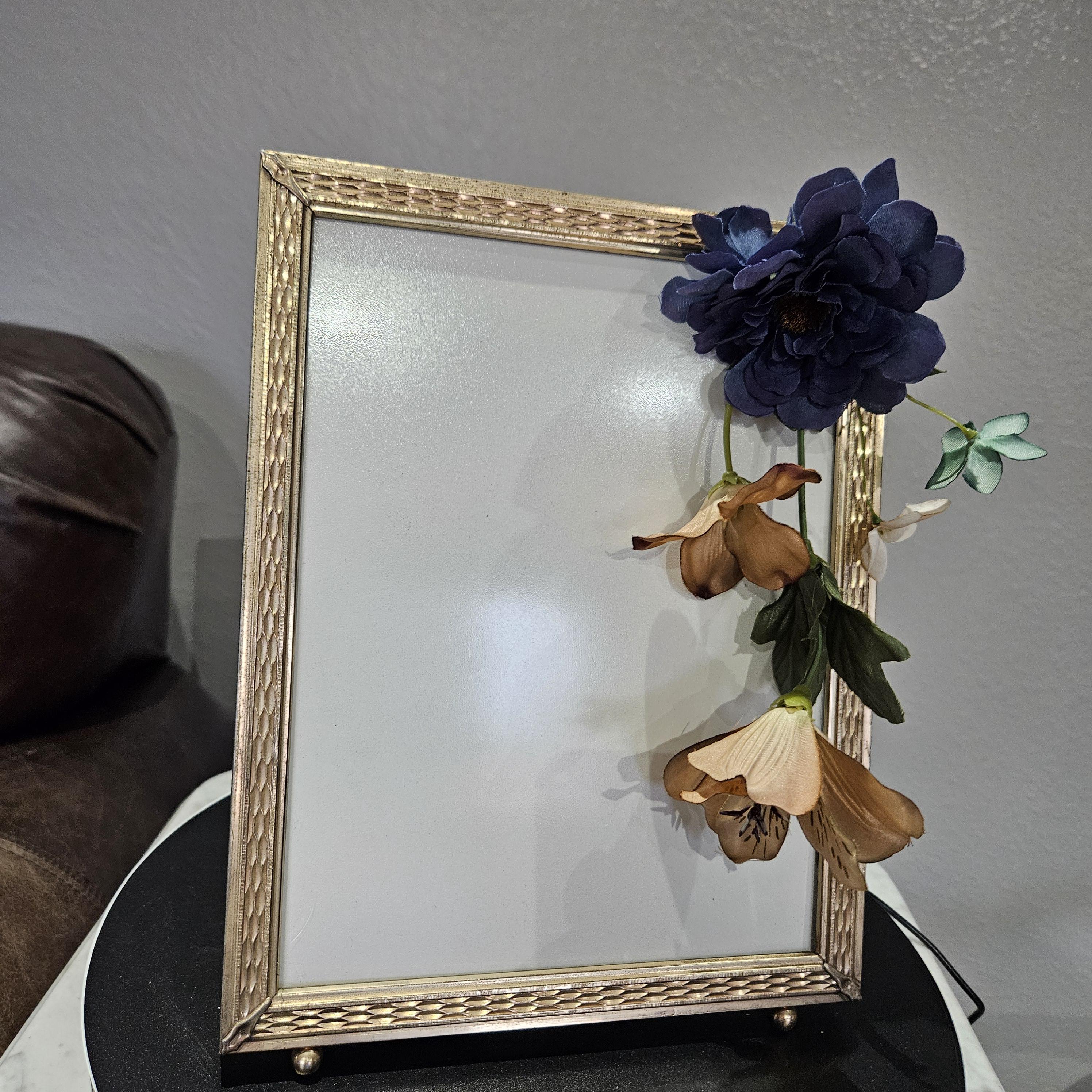 Vintage Gold Metal 8x10 Photo Frame Footed- Art Deco - Etsy
