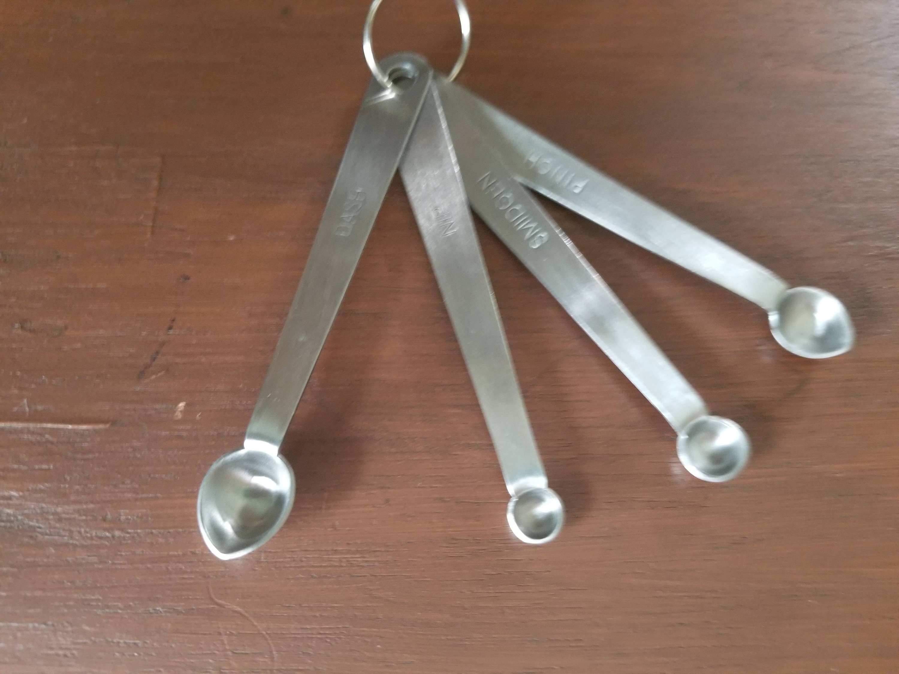 Dash Pinch Smidge Measuring Spoons