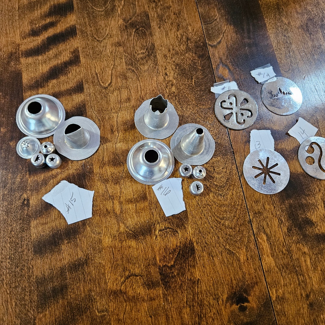 Vintage Wear Ever Thickness Control Cookie Press Disks and Tip Sets