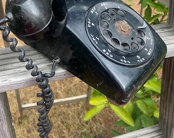 Black Vintage 1980s rotary phone- conversation piece