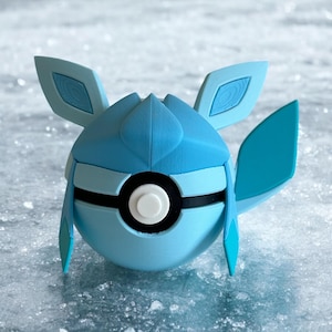 Glaceon Pokeball