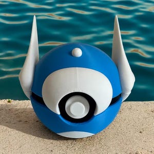 Dratini Pokeball