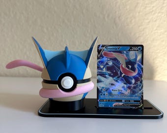 Displaystandaard voor Pokeball en kaart