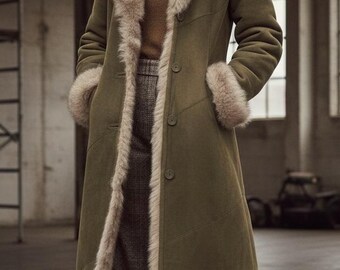 Olijfgroene maxi-jas damessuède-look | Brede winterjas met imitatiebontkraag