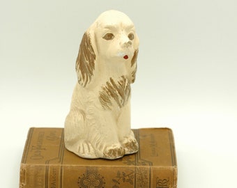 Vintage Chalkware Spaniel, Cocker Spaniel chalk ware figurine, Cream and Gold Spaniel Statue, chippy chalk ware dog figure