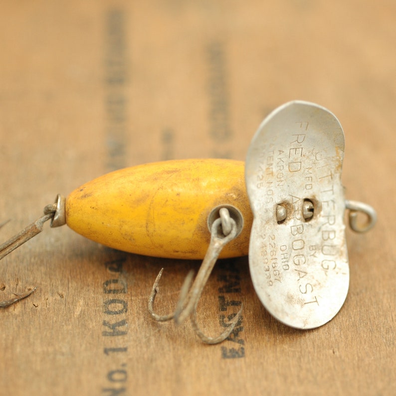 Bass fishing 2 34 Fred Arbogast Jitterbug Lure Father/'s Day fisherman gift Vintage Fishing Lure Walleye fishing