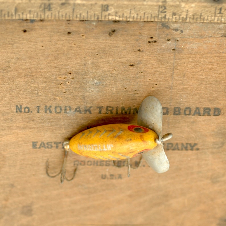 Bass fishing 2 34 Fred Arbogast Jitterbug Lure Father/'s Day fisherman gift Vintage Fishing Lure Walleye fishing