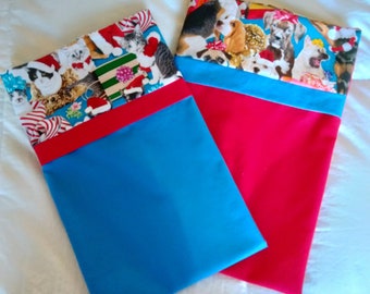 Children's Pillowcases, Cats & Dogs Christmas Pillowcases, Set of 2 Cases, Christmas Pillowcases, Cats, Dogs, Bedroom Decor