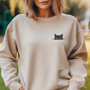EMBROIDERED Black Cat Face Sweatshirt, Custom Pet Portrait Crewneck, Cat Lover Gift, Personalized Pet Sweatshirt, Dog Mom & Cat Mom Hoodie