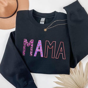 Mama Embroidered Shirt, Gift for Mom, Mama Shirt, Mother&#39;s Day gift, Embroidered Mom Shirt, New Mom Gift