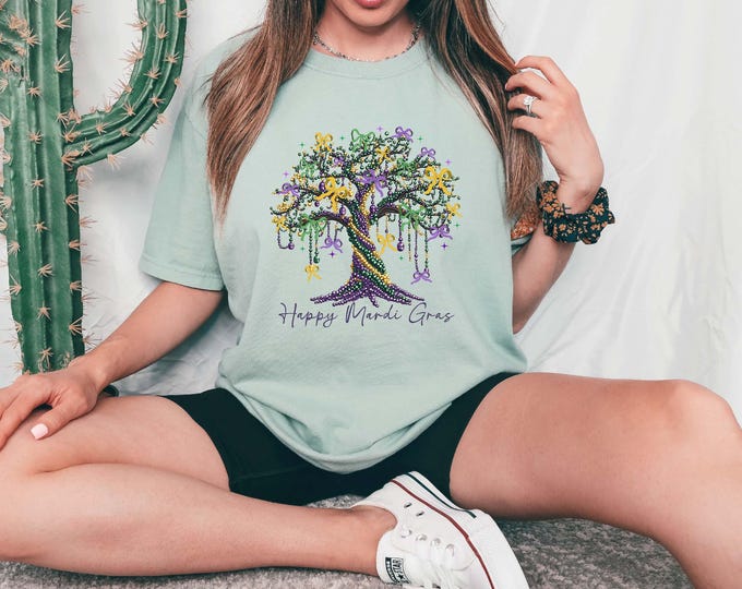 Coquette Mardi Gras Tree Shirt, Comfort Colors Mardi Gras Carnival Shirt, Mardi Gras Bead Tree Tee, Happy Mardi Gras Tee, Fat Tuesday Tee