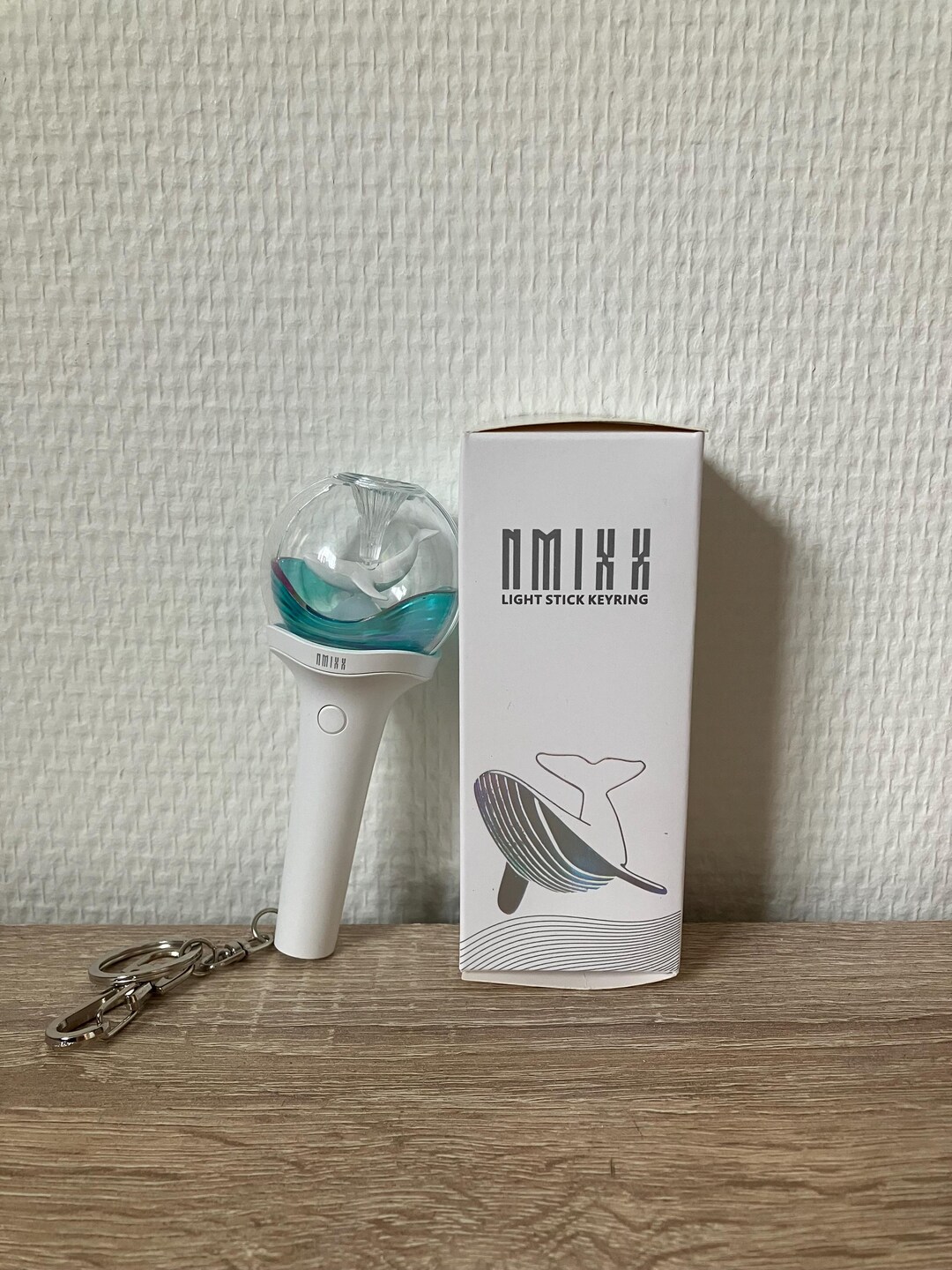 アイドル NMIXX OFFICIAL LIGHT STICK & KEYRING il_1080xN.7580231349_l6x2.jpg