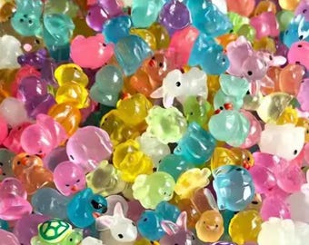 Cute MINI Figures Scoop, sweet confetti, surprise box, 3 for 2, Mystery Bundle
