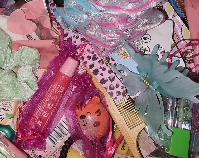 Featured listing image: Beauty Scoop, Mystery Beauty Scoop, Surprise Box, 3 for 2, Beauty Bundle