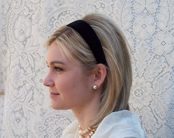 comfortable velvet headband well made