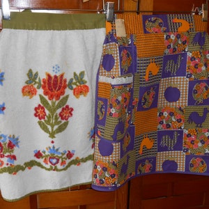 Two vintage aprons, Orange and purple, Apples and Roosters  NOS, Vintage Half Apron Terrycloth Retro Kitchen Olive