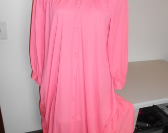 Vintage Flowy Deena of California Nylon Coral, fluorescent pink, Vintage Modern Button +Maxi Robe long sleeve Woman med