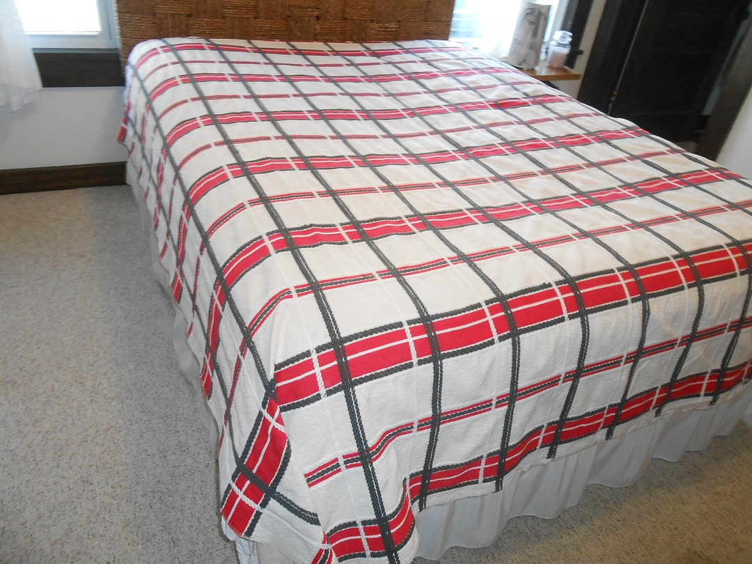 50s Bates Bedspread, MCM Bates Spread, Tan and Striped Bates Spread, Red, Black, Tan Bates
