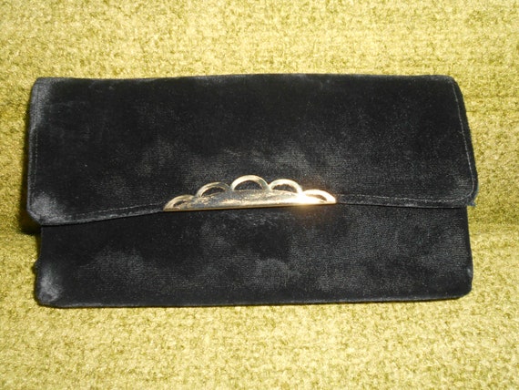 Vintage 1950s Black Velvet Purse by MM Gold Tone Clasp Small 