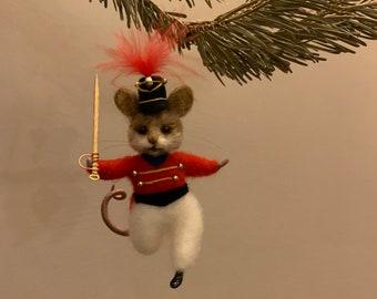 Nutcracker, Needle felted mouse, mouse soldier, wool mouse, felted mouse, Christmas tree decoration, Christmas mouse