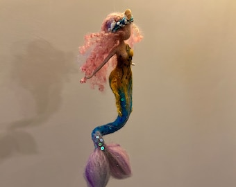 Needle felted mermaid, Waldorf inspired, felted mermaid, mermaid, wool mermaid, felting, sea mermaid, wool doll, gift, children room