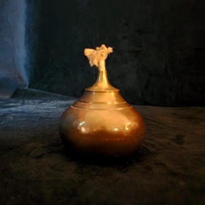 Lampe à huile vintage en forme de larme en laiton massif - Gatco Company