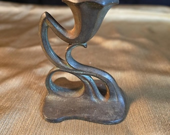 Candelabro antiguo de latón estilo Art Nouveau