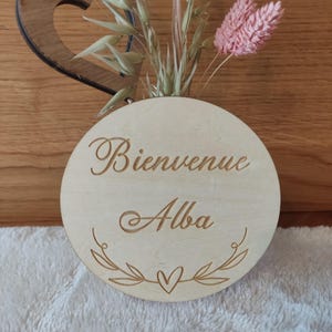 Biglietto di nascita in legno con nome