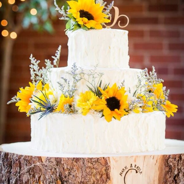 18" STUMP Rustic Wood Tree Trunk Slice - Wedding Cake Base or Photography Prop - STUMP - Bark Cake Stand - Wooden