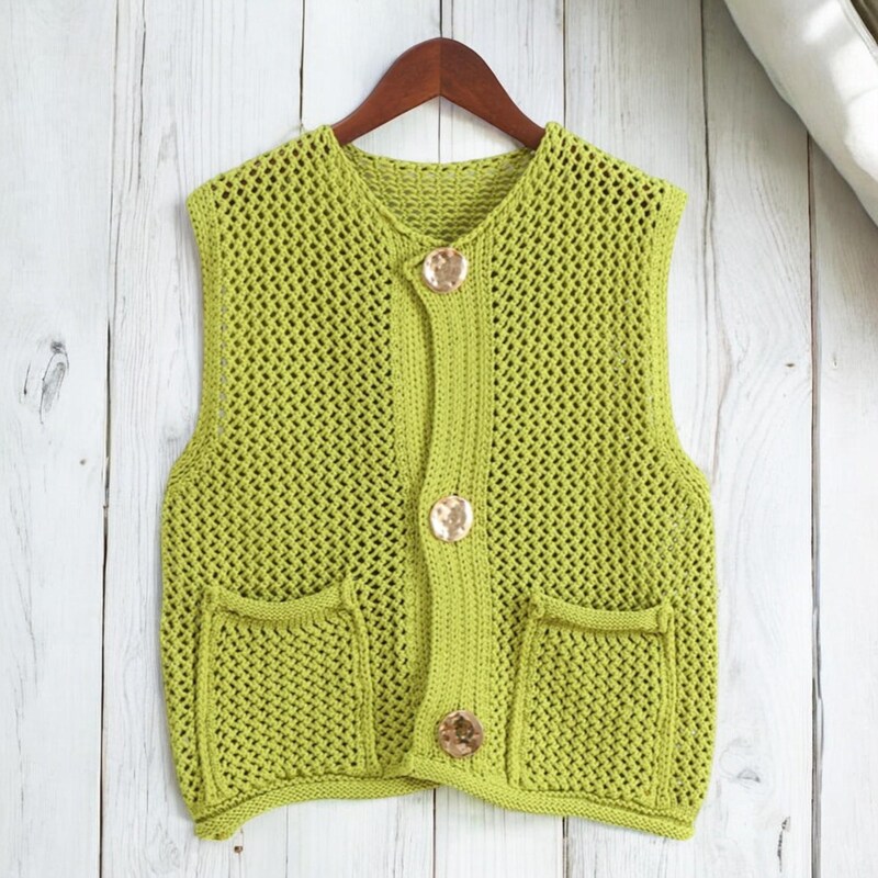 Knitted button-down garment main image 0