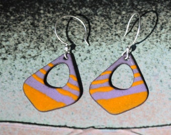 Lightweight Green and White Enamel Earrings Green and White Earrings Dangle Earrings Springtime Earrings Copper Jewelry Copper Enamel