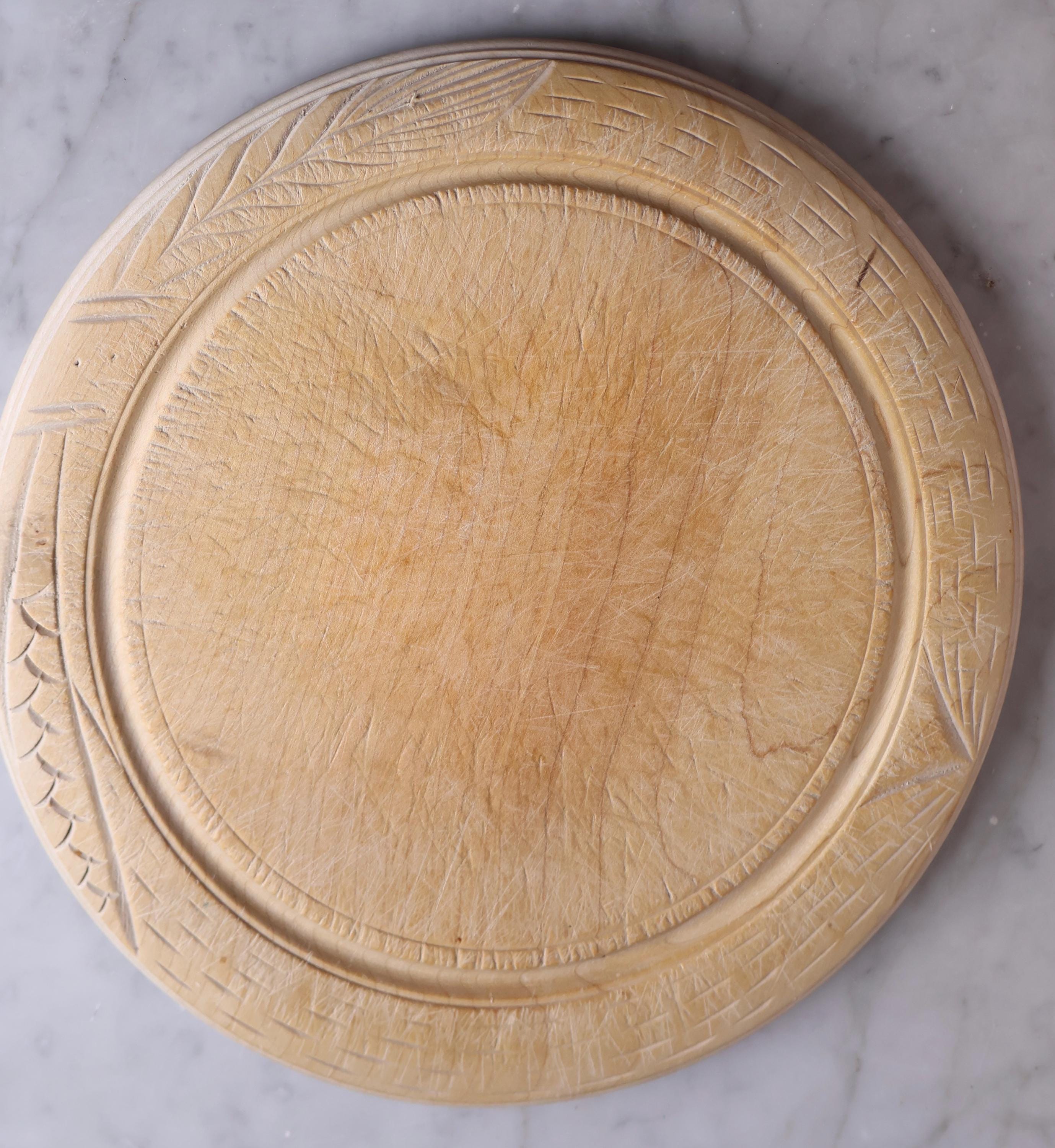 Antique Carved English Breadboards - Etsy