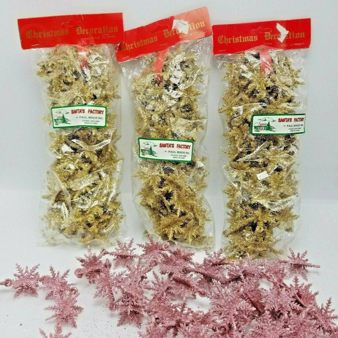 1960s Christmas Glittery Plastic Garland SANTA FACTORY Paul Minor Inc