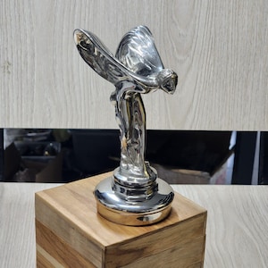 Rolls Royce金属製の置物 Rolls royce statue - Etsy 日本