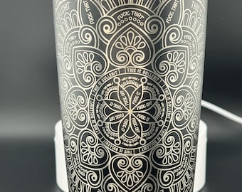 誓いの言葉のマンダラタンブラー | 20オンス ブラック ステンレススチール 断熱マグ | 面白くてユニークなギフト
